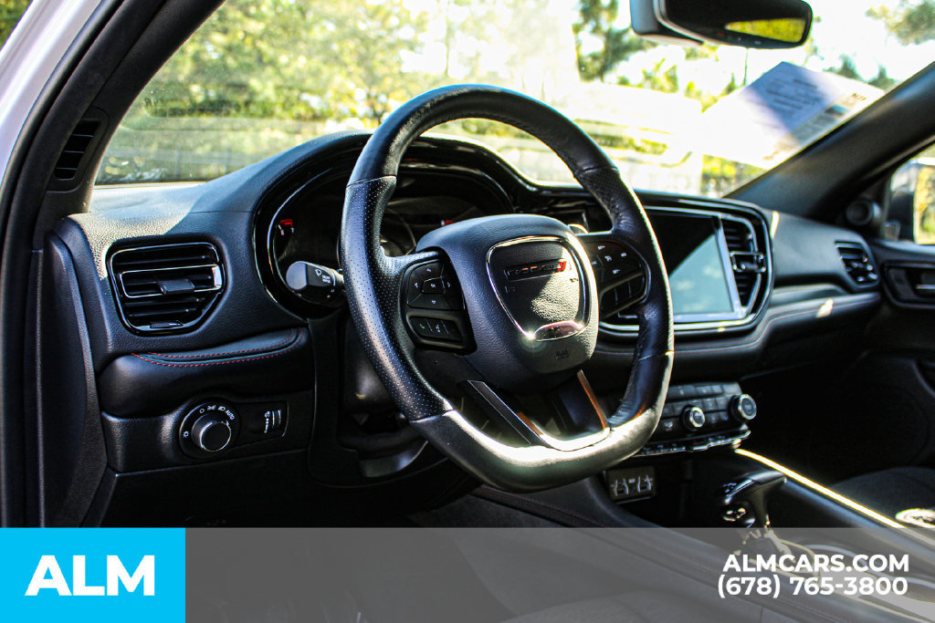 Used 2025 Dodge Durango GT RWD image 23