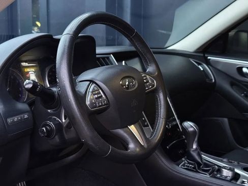 Used 2016 INFINITI Q50 Red Sport 400 image 16