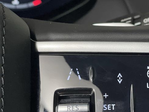 Certified 2023 Land Rover Range Rover SE AWD/4WD image 22