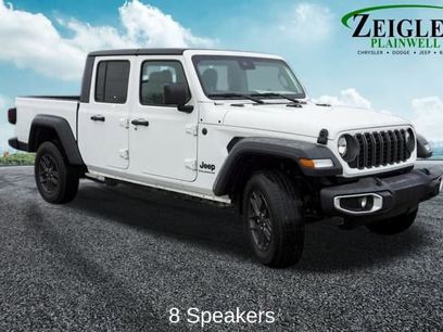 Used 2025 Jeep Gladiator Sport