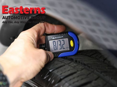 Used 2024 INFINITI QX80 Luxe AWD/4WD image 33