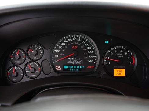 Used 2002 Chevrolet Monte Carlo SS w/ Preferred Equipment Group FWD image 24