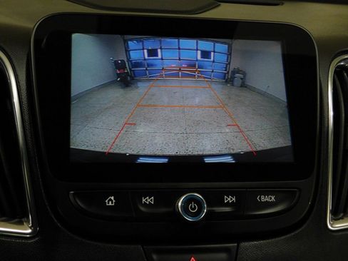 Used 2016 Chevrolet Malibu Premier w/ Driver Confidence Package II image 44