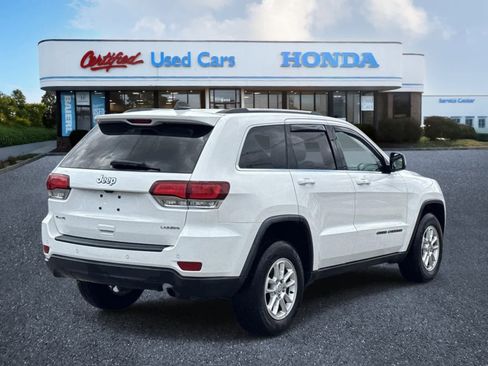 Used 2020 Jeep Grand Cherokee Laredo AWD/4WD image 5