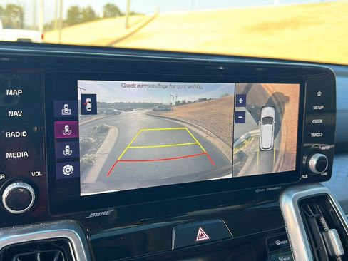 Used 2021 Kia Sorento SX image 26