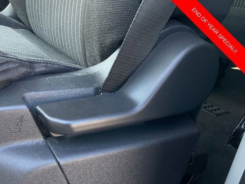 Used 2017 Ford Transit 150 XL image 11