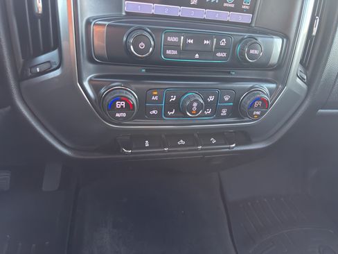 Certified 2017 Chevrolet Silverado 1500 LT w/ All Star Edition AWD/4WD image 22