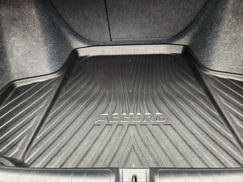 Used 2021 Honda Accord Sport image 24