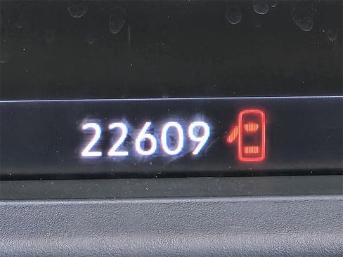 Certified 2022 Chevrolet Silverado 1500 LT image 23