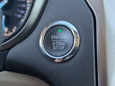 Used 2017 Ford Fusion SE image 27