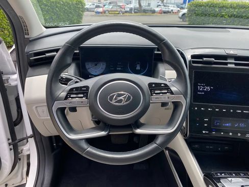 Used 2023 Hyundai Tucson Limited AWD/4WD image 14