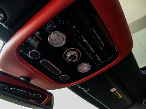 Used 2018 Bentley Flying Spur S V8 image 60