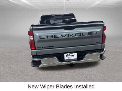 Used 2020 Chevrolet Silverado 1500 LTZ w/ LTZ Plus Package AWD/4WD image 11
