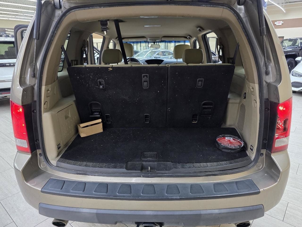 Used 2011 Honda Pilot EX image 10