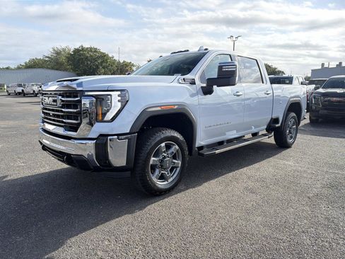 New 2026 GMC Sierra 2500 SLT w/ SLT Premium Package image 7