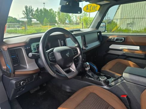 Used 2022 Ford Bronco Outer Banks AWD/4WD image 12