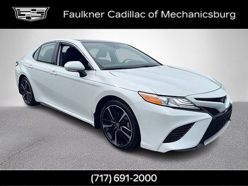 Used 2020 Toyota Camry XSE AWD/4WD image 3