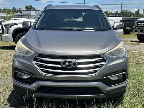 Used 2017 Hyundai Santa Fe Sport FWD image 10