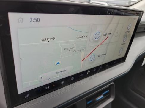 New 2025 Ford Maverick Lobo image 25