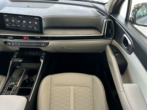 Used 2024 Kia Sorento X-Line EX image 36