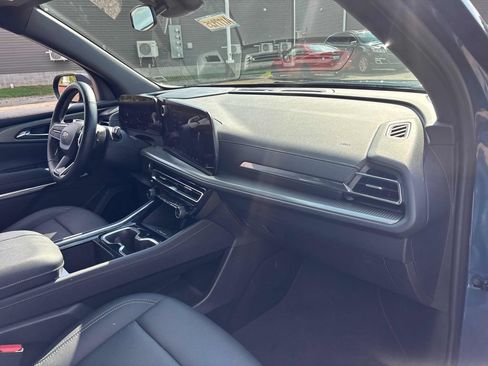 Used 2026 Chevrolet Traverse LT AWD/4WD image 30