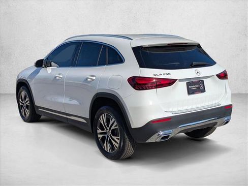 New 2026 Mercedes-Benz GLA 250 image 9