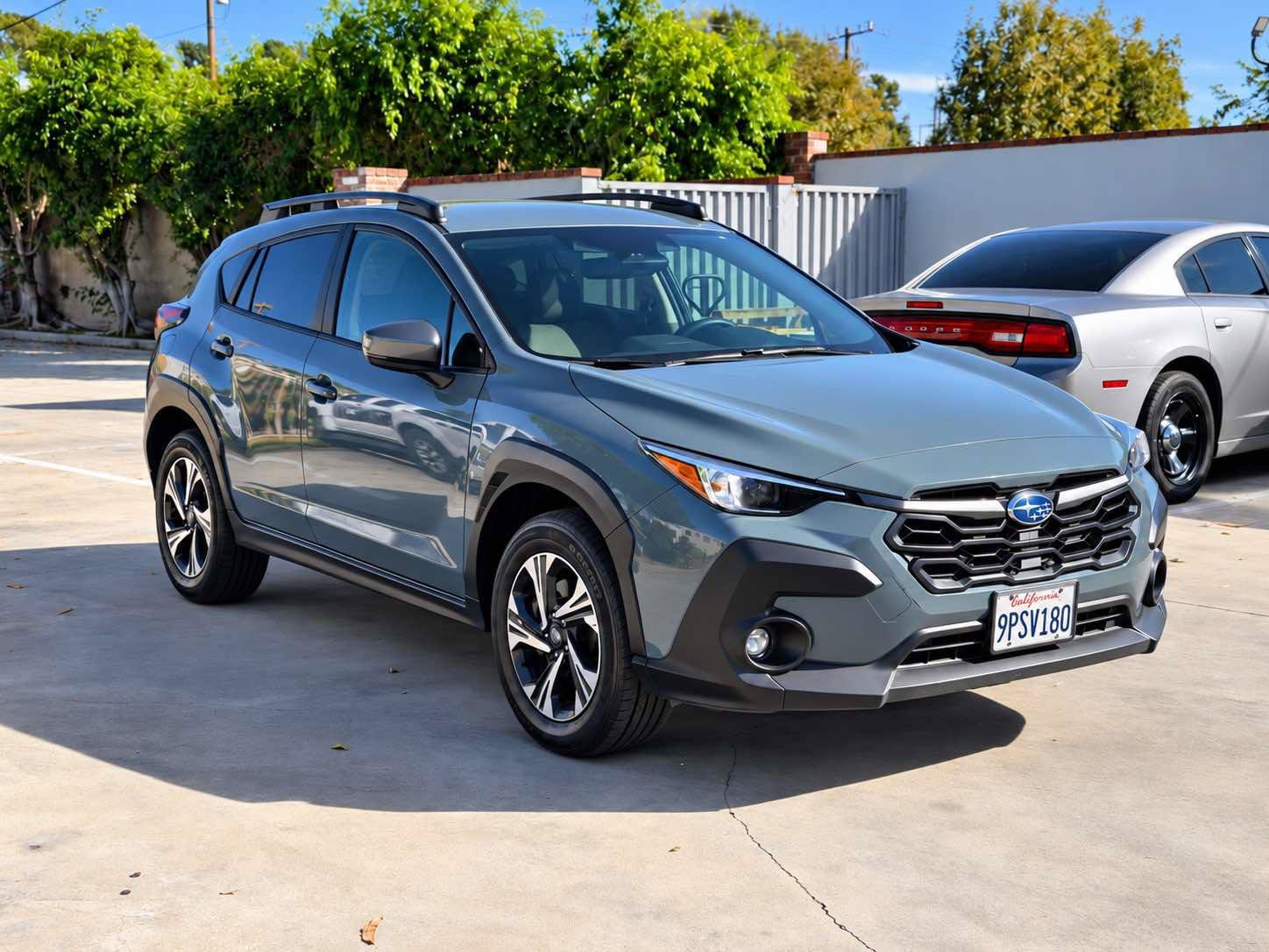 Used 2024 Subaru Crosstrek 2.0i Premium w/ Crosstrek Mirror Package AWD/4WD image 2