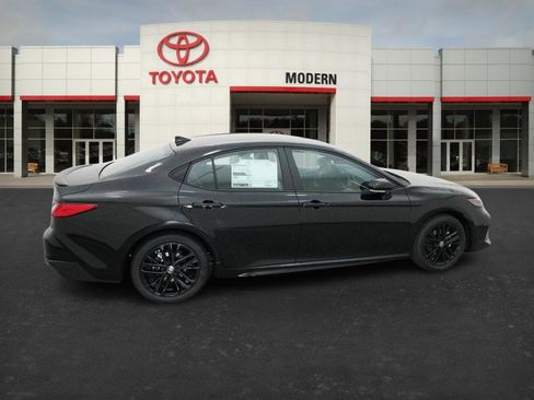 New 2026 Toyota Camry SE image 23