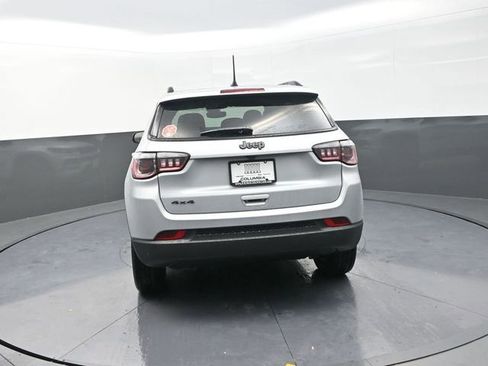 New 2026 Jeep Compass Latitude image 8
