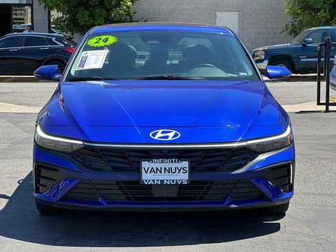 Used 2024 Hyundai Elantra Limited FWD image 12