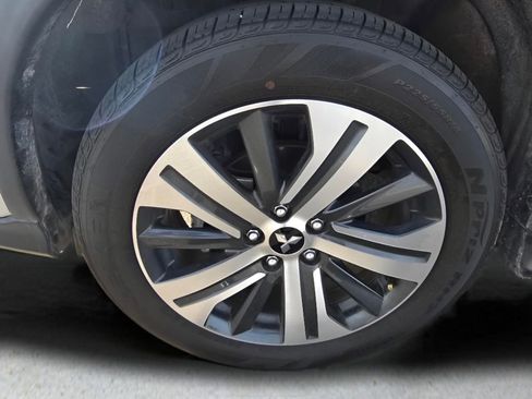 Used 2024 Mitsubishi Outlander Sport SE image 9