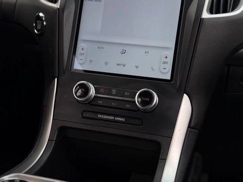 Certified 2023 Ford Edge SEL w/ Convenience Package AWD/4WD image 19