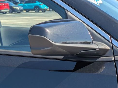 Used 2024 GMC Terrain SLE image 11