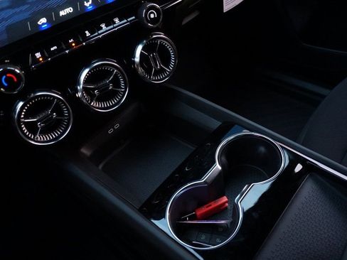 New 2026 Chevrolet Blazer EV LT w/ Midnight/Sport Edition image 15