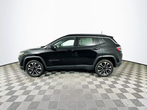 Used 2024 Jeep Compass Limited image 6