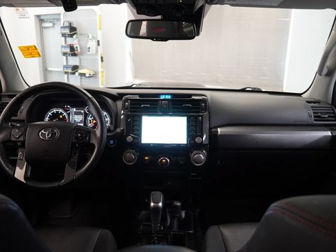 Used 2020 Toyota 4Runner TRD Off-Road Premium w/ Moonroof Package AWD/4WD image 19