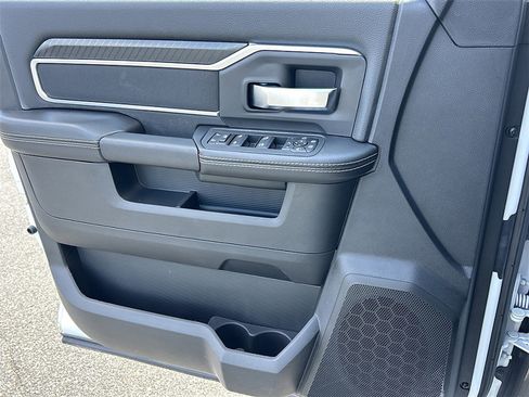 New 2025 RAM 2500 Big Horn image 8
