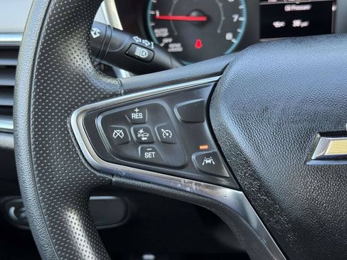 Used 2021 Chevrolet Equinox LS AWD/4WD image 12