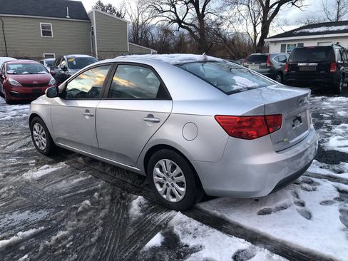 Used 2012 Kia Forte EX w/ Fuel Economy Pkg image 4