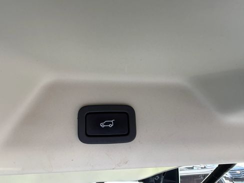 Used 2018 Land Rover Range Rover Autobiography AWD/4WD image 24