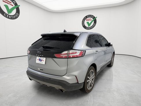 Used 2021 Ford Edge Titanium FWD image 5
