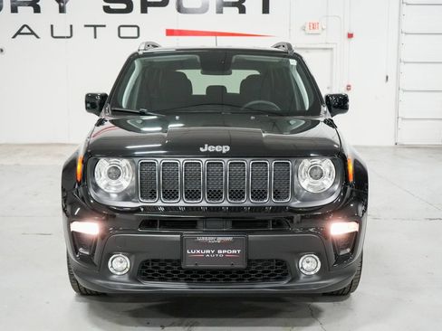 Used 2019 Jeep Renegade Latitude w/ Safety & Security Group II image 5