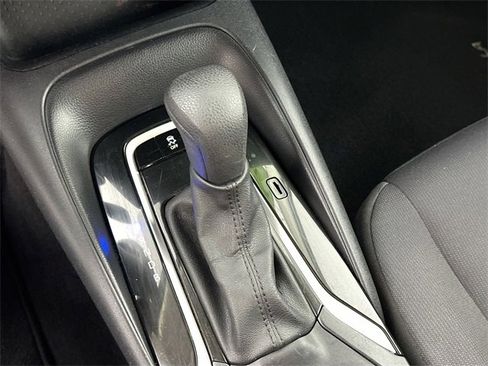 Used 2023 Toyota Corolla LE image 17