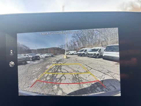 Used 2025 Hyundai Elantra Limited image 25