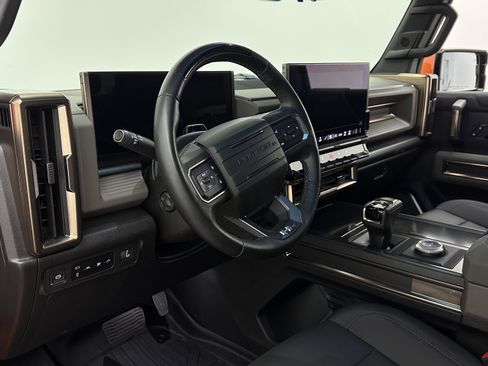 Used 2024 GMC Hummer EV 3X w/ LPO, Illumination Package AWD/4WD image 13