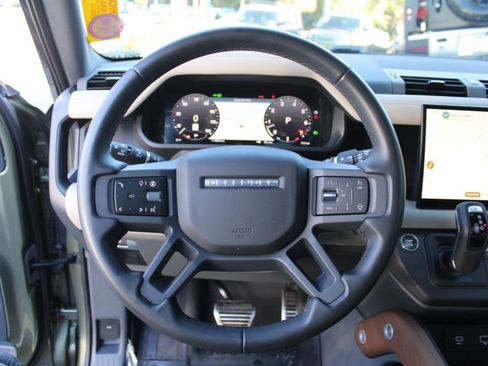 Used 2024 Land Rover Defender 130 X image 16