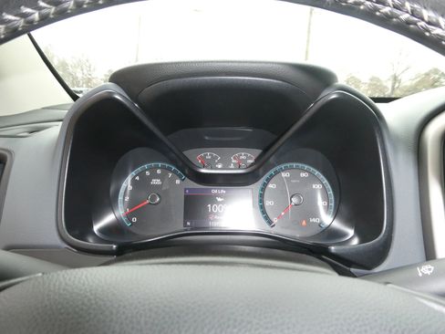 Used 2019 Chevrolet Colorado Z71 image 18