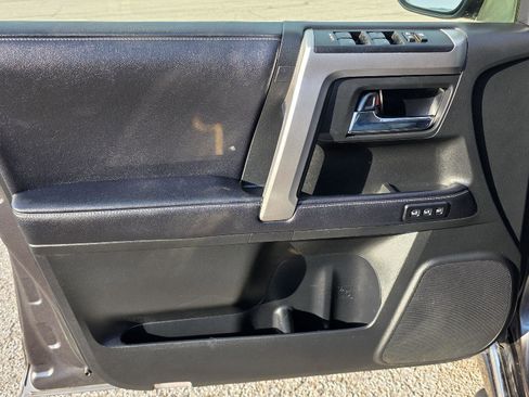 Used 2019 Toyota 4Runner Limited image 41