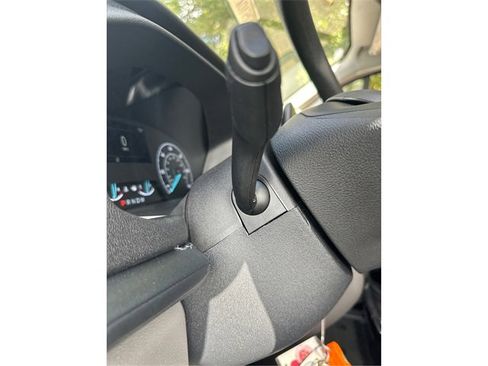 New 2025 Ford Transit 250 Low Roof image 27