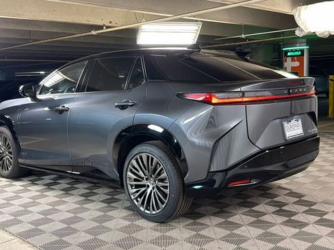 Used 2023 Lexus RZ 450e Premium w/ Accessory Package (Z1) AWD/4WD image 6